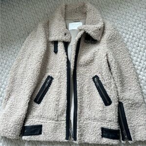 Zara beige furry coat / Teddy jacket